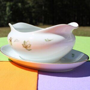West Wind Gravy Boat